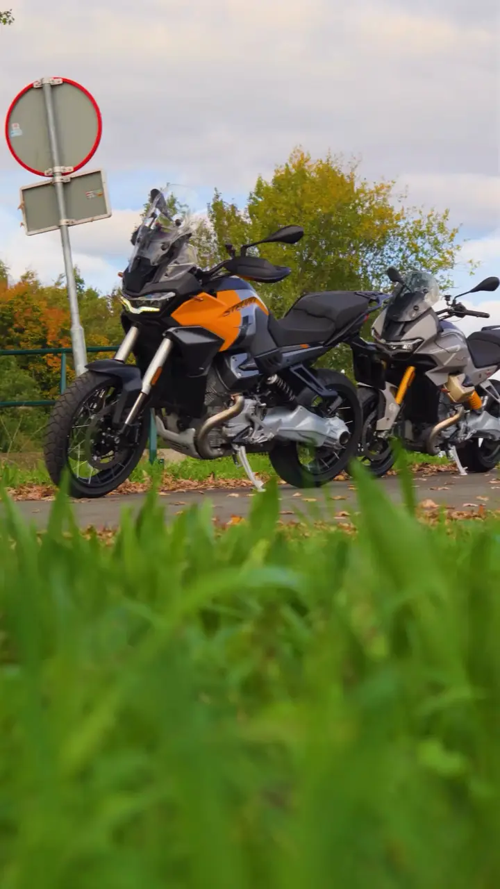Moto Guzzi ride-out